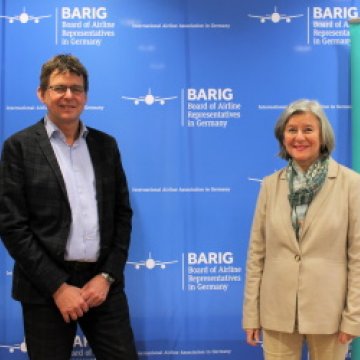 BARIG und Schule für Touristik unterstützen angehende Mitarbeiter in der Luftverkehrsbranche